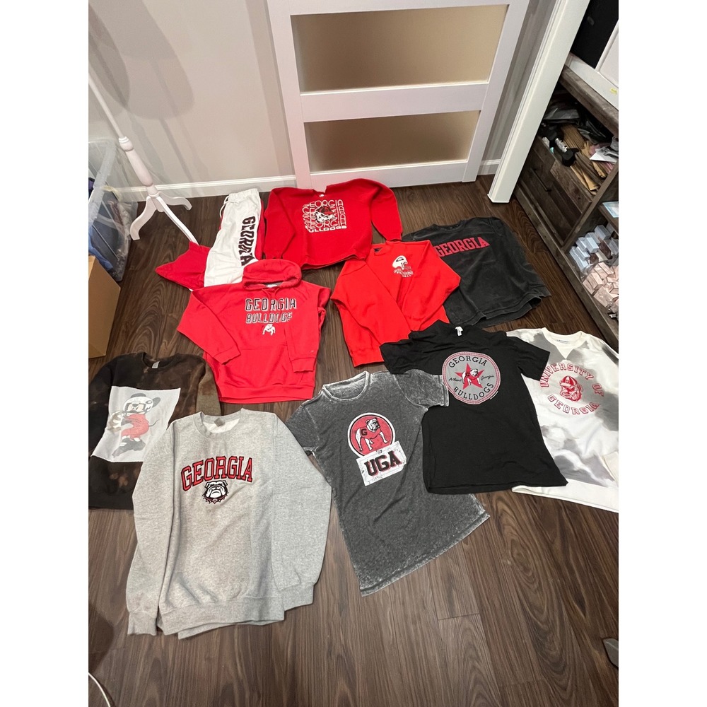 Georgia Bulldogs UGA Apparel Lot Champion Mickey Mouse Sweatshirts T-Shirts M-L